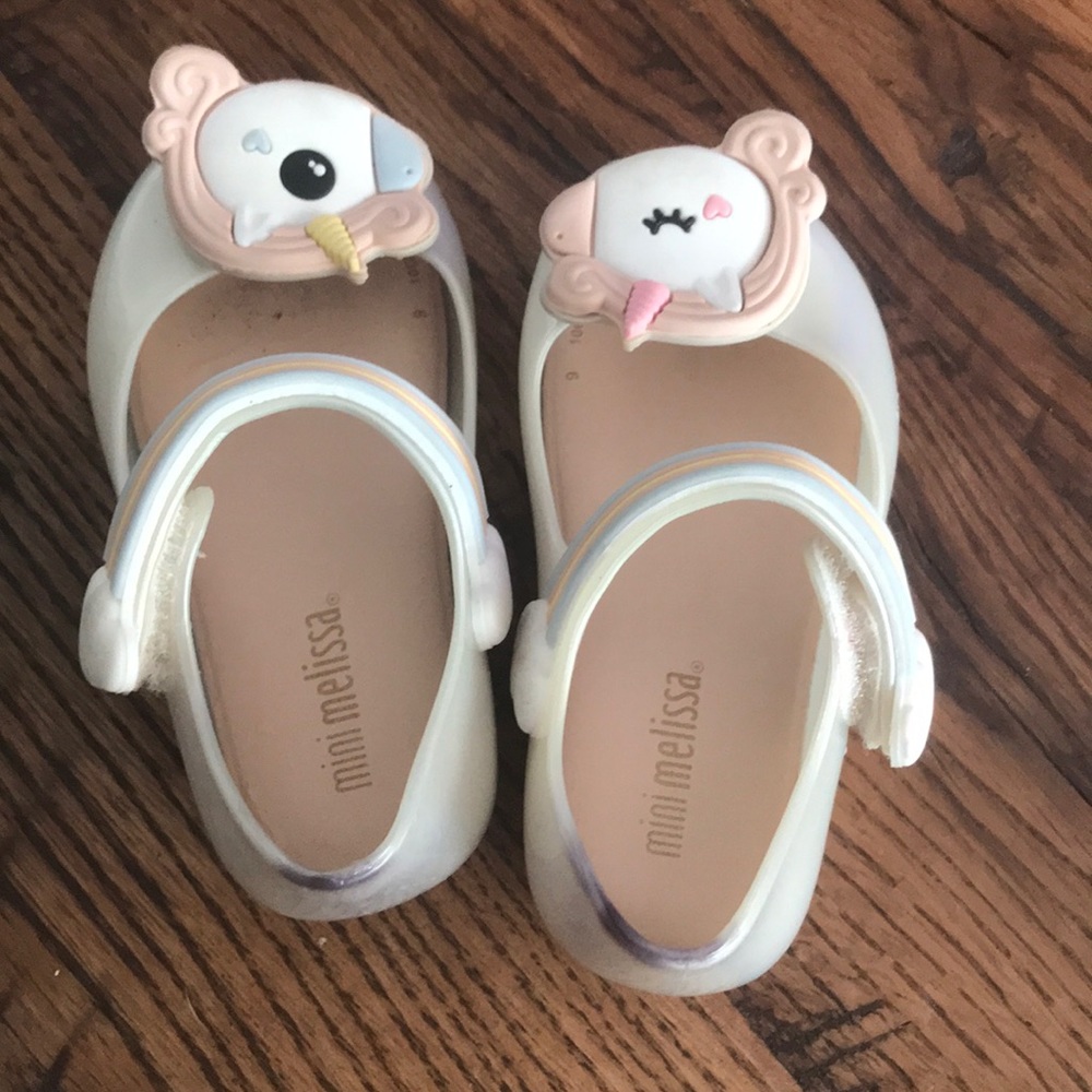 Good condition sandal